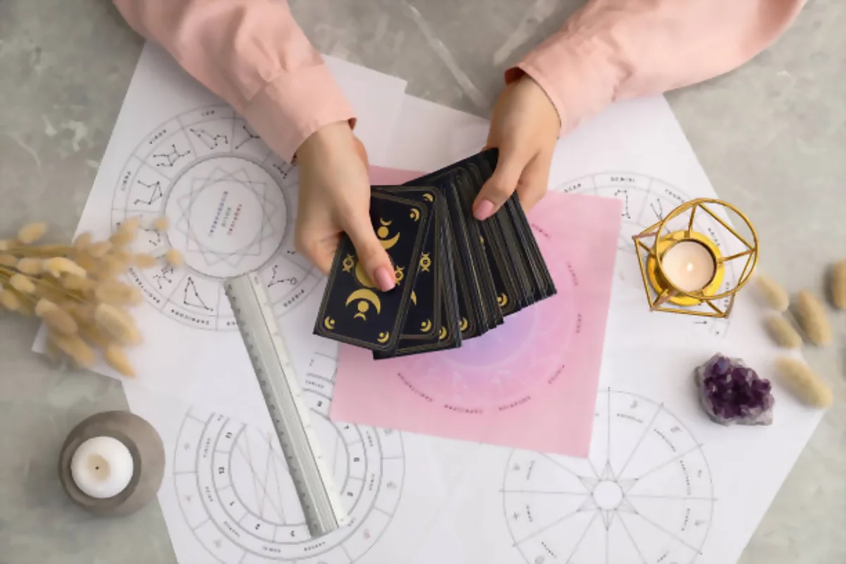 Tarot